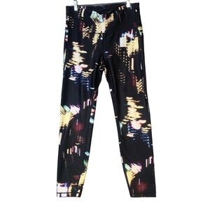 Gap Fit Hight Rise 7/8 Length Abstract Pattern Poly Blend Leggings Size Medium